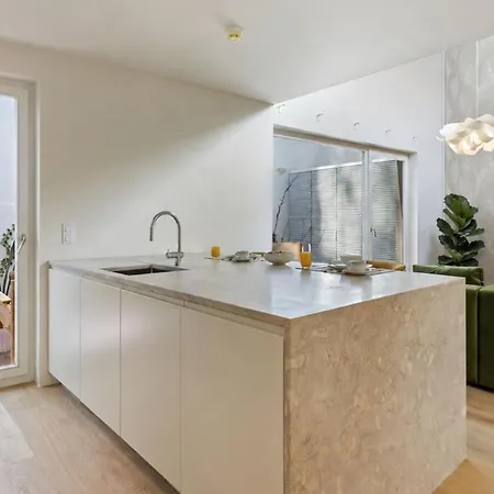 Luxury 2-bedroom Townhouse In Principe Real * Lisboa