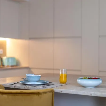 Luxury 2-bedroom Townhouse In Principe Real *