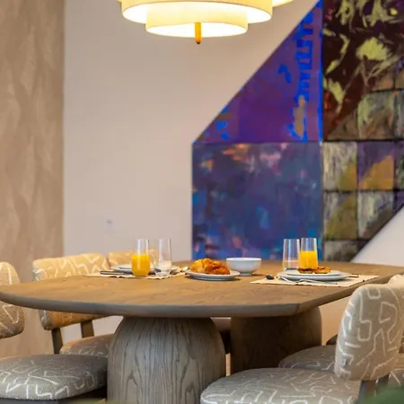 Prázdninový dům Luxury 2-bedroom Townhouse In Principe Real *