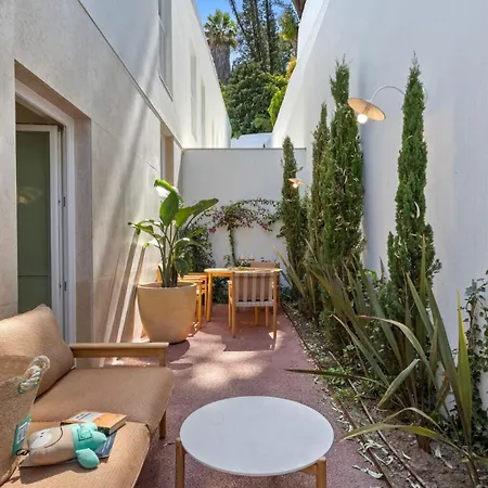 Luxury 2-bedroom Townhouse In Principe Real