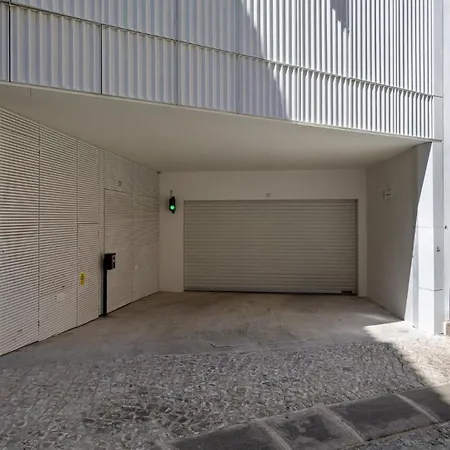 Luxury 2-bedroom Townhouse In Principe Real Prázdninový dům